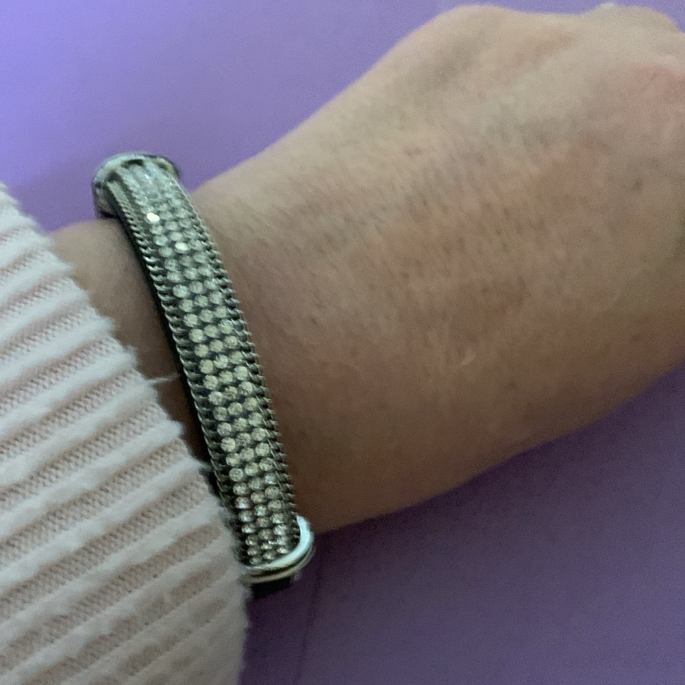 Beautiful sparkly bracelet - Picture 2 of 6